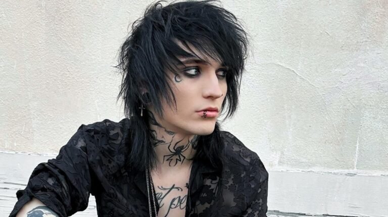 johnnie guilbert age